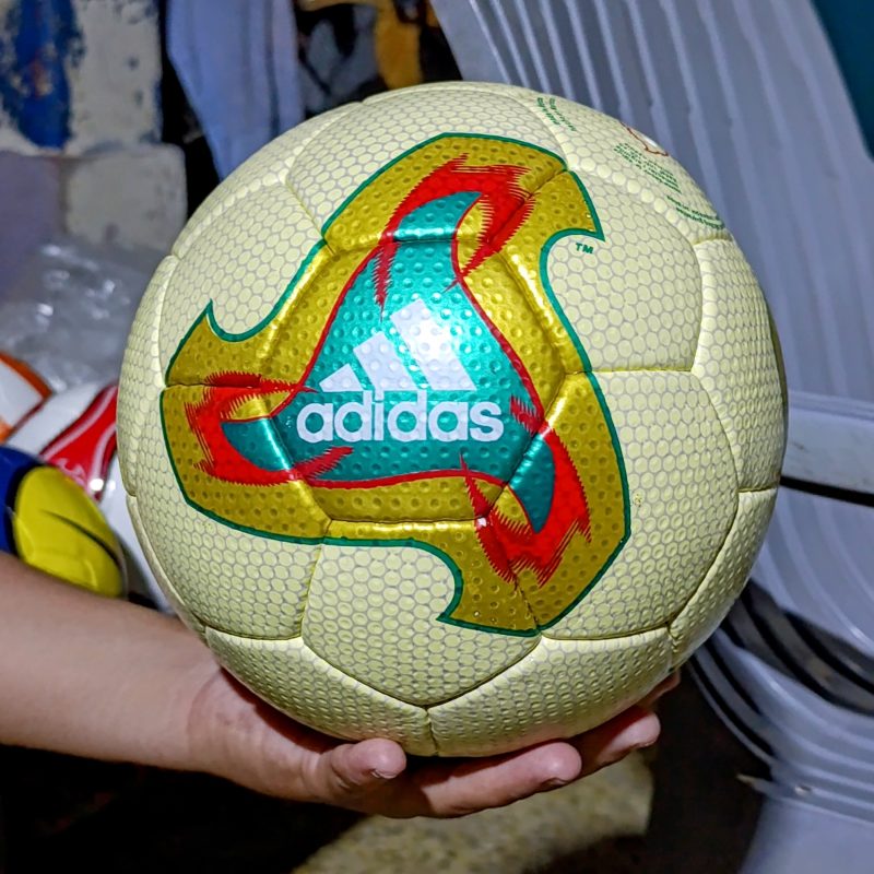 Adidas Fevernova FIFA World Cup 2002 Official Match ball Hand stitch